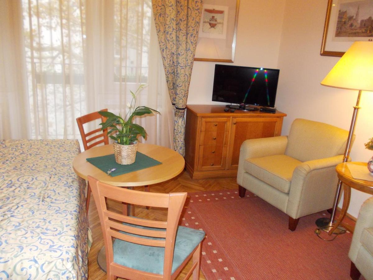 Appartamento Flatneartocastlehill Budapest Esterno foto