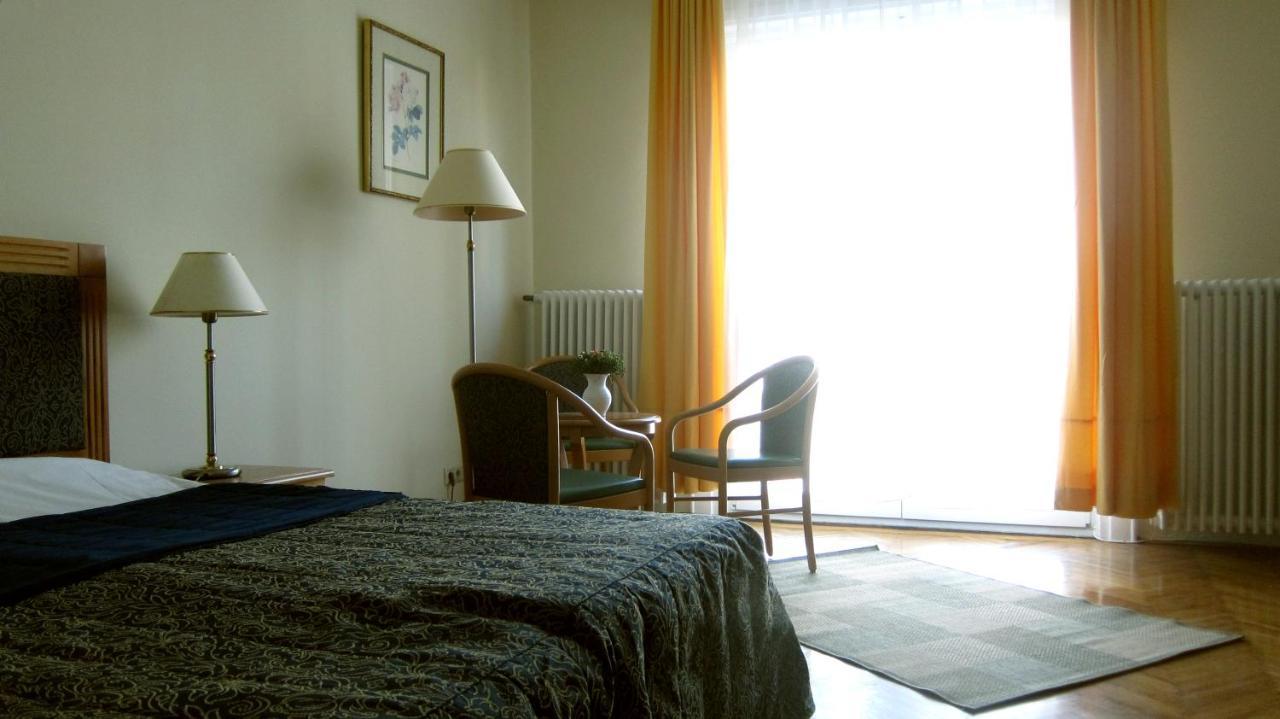 Appartamento Flatneartocastlehill Budapest Esterno foto